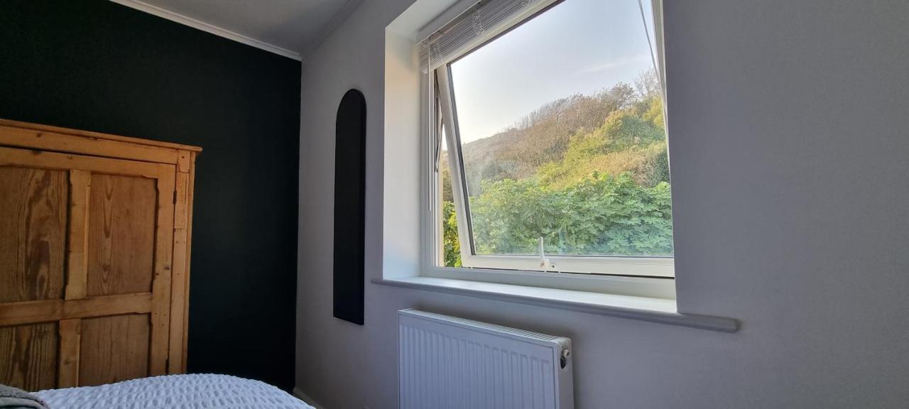 One Bed Top Floor, Brand New, Central Old Town Hastings Bagian luar foto