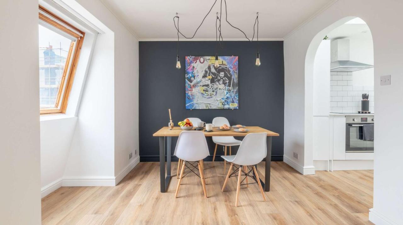 One Bed Top Floor, Brand New, Central Old Town Hastings Bagian luar foto